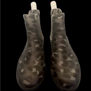 Leopard Print Rain Boots Size 8